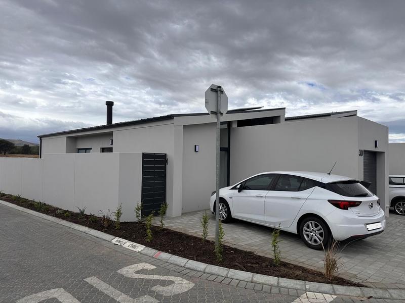 To Let 2 Bedroom Property for Rent in Haasendal Western Cape